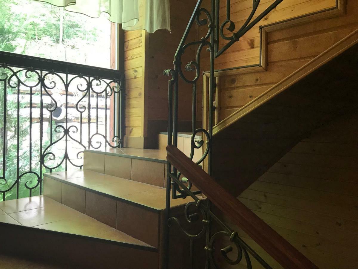 Elf-Cottage Tur'ya Paseka Zewnętrze zdjęcie